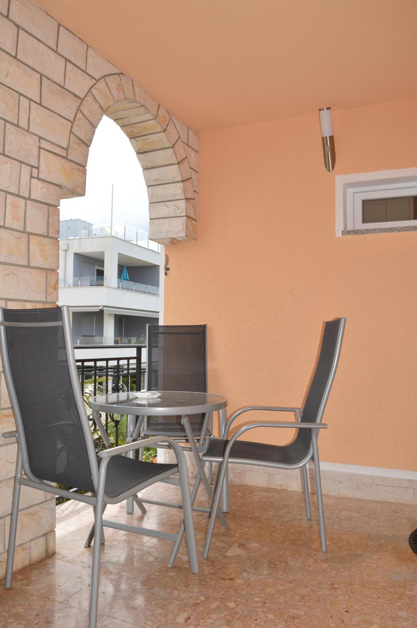 Apartments Kivi Novigrad Istria Exteriör bild